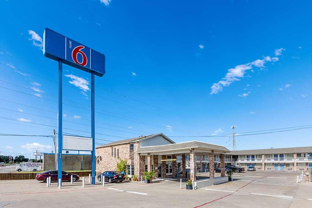 Motel 6 Fort Worth - Northside 외부 사진