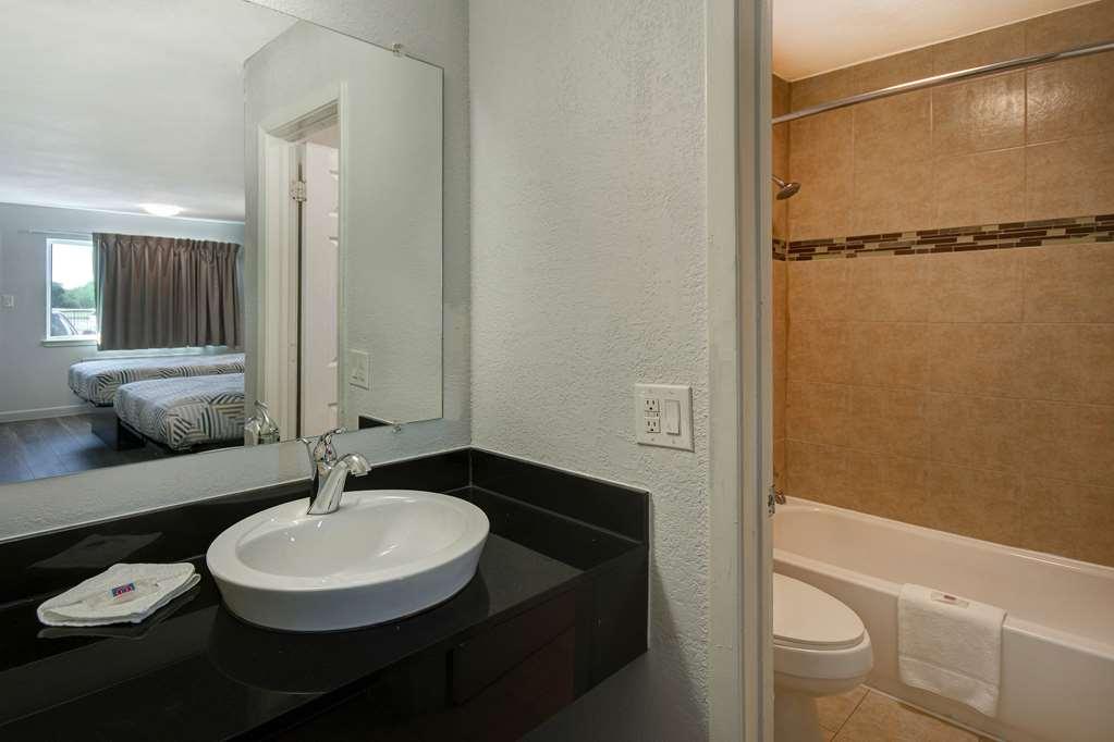 Motel 6 Fort Worth - Northside 외부 사진